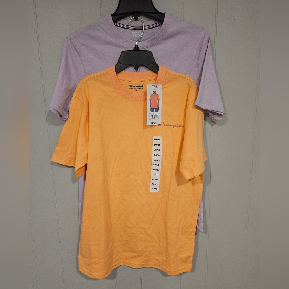 LOT OF 2 TWO Unworn Crew Neck T-shirts Small Wicking Members Mark & Champion